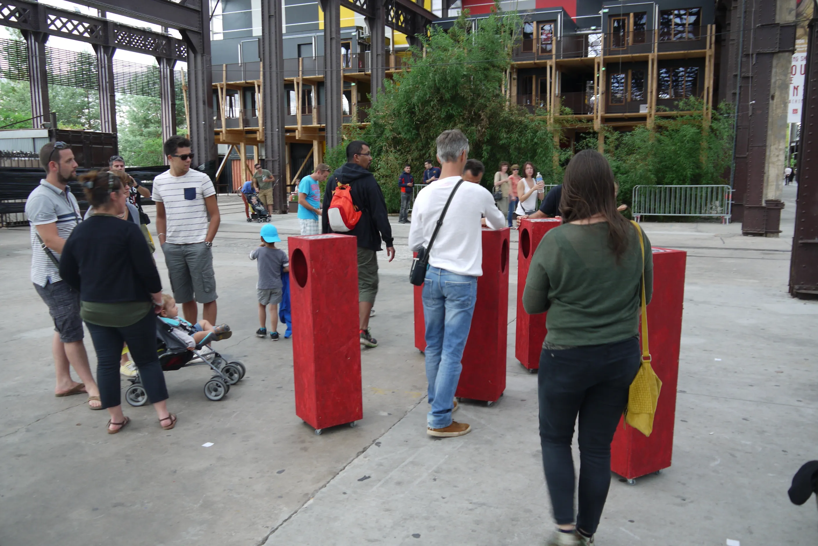 Offenes Netz — Interaktive Raum-Klang-Installation mit Achim Wollscheid · 2015–2016, Bild 1